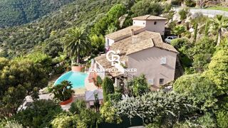 Vente Maison CAVALAIRE-SUR-MER – PROPRIÉTÉ DE CARACTÈRE AVEC VUE PANORAMIQUE, Cavalaire-sur-mer