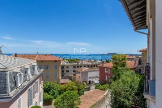 Vente Appartement Beaulieu-sur-mer, bel appartement en dernier étage à rénover. Beaulieu-sur-mer