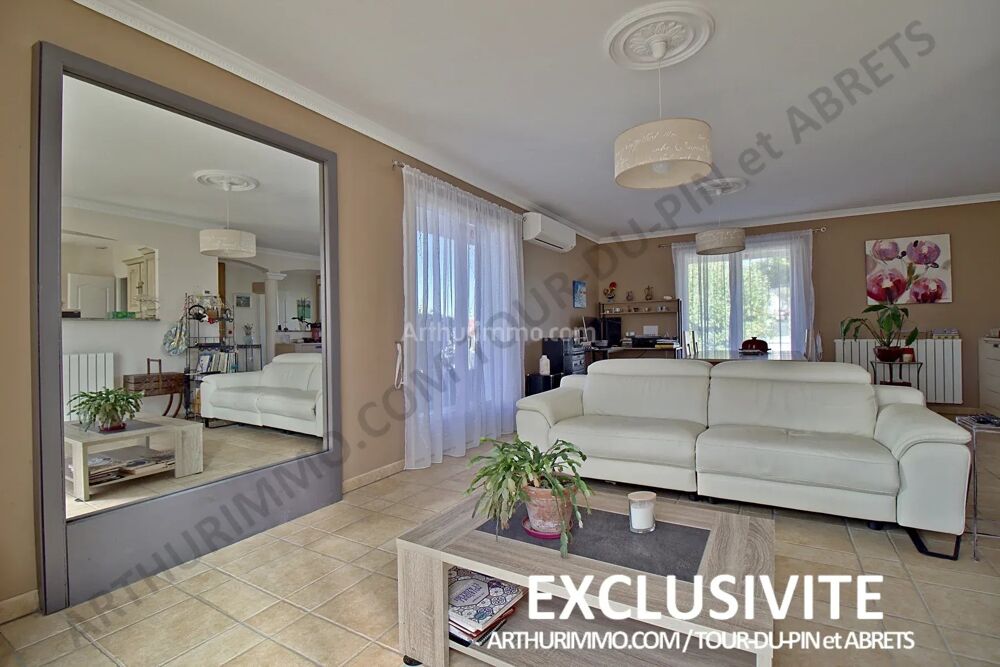 Vente Maison Maison Plain-Pied, 3 chambres, véranda, au calme La tour-du-pin
