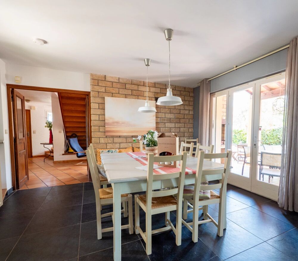 à vendre  Maison Laroque-des-Albères (66740)