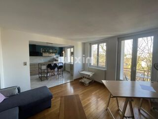  Appartement à louer 3 pièces 76 m²
