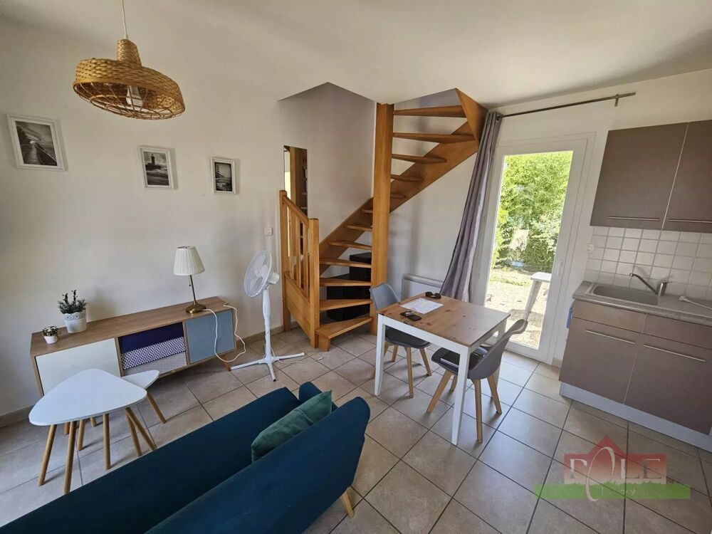 VIENNE, Saint Benoit, Appartement Duplex de 28 m² avec jardin de