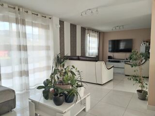  Maison � vendre 8 pi�ces 140 m�