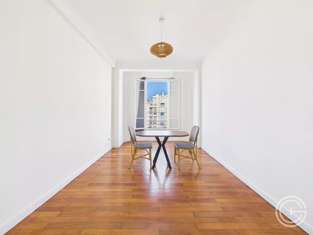 Location Appartement 3 PIECES MEUBLE - 4 RUE PERE AUGUSTE VALENSIN - NICE FLEURS Nice