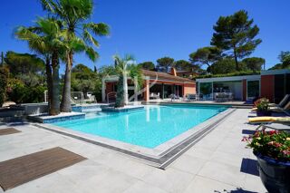  Villa à vendre 5 pièces 194 m²