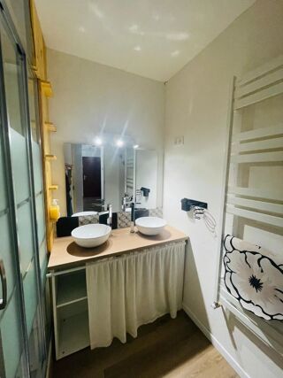  Appartement à louer 3 pièces 67 m²