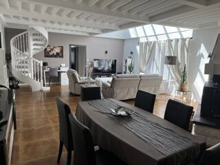  Maison  vendre 5 pices 193 m