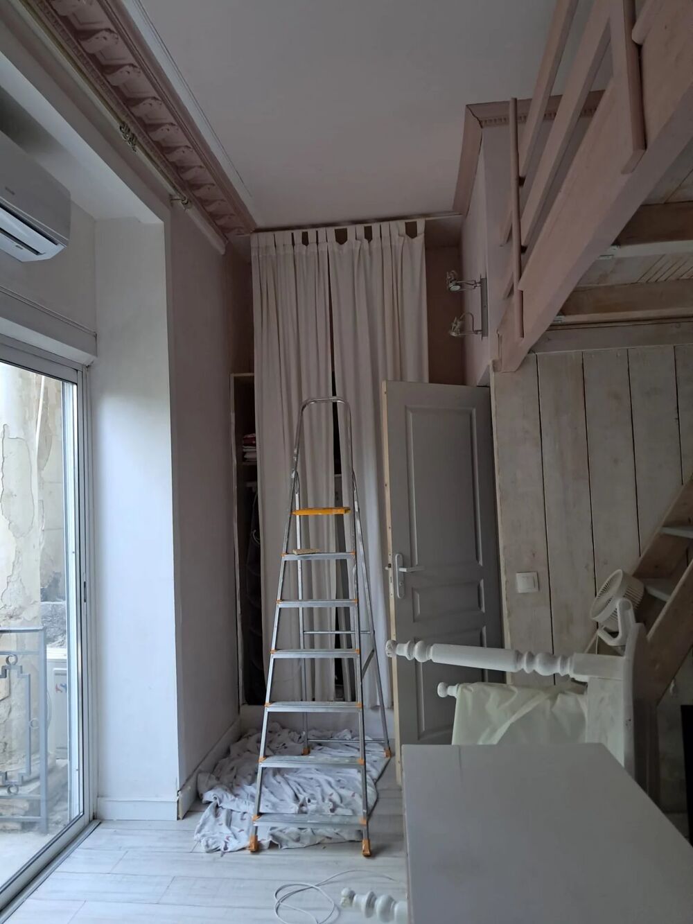 Location Appartement Studio de 24m² avec mezzanine de 7m², balcon et parking Nice