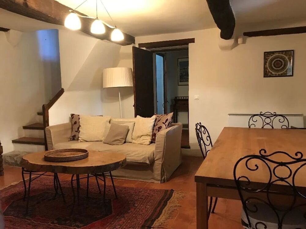 Location Maison Villa indépendante de 250m² avec terrasse, jardin et parking Grasse