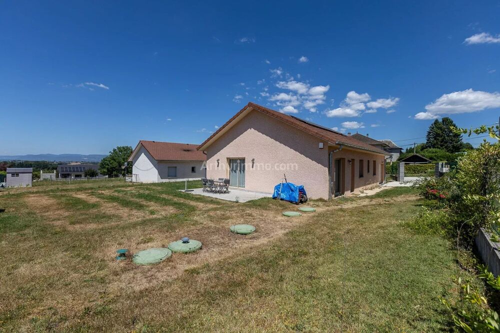 Villa plain pied de 2019 de 102 m² / DPE A / 4 chambres sur 700