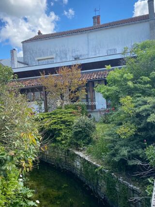  Maison à vendre 14 pièces 266 m²