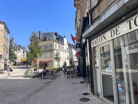   Fonds de commerce 