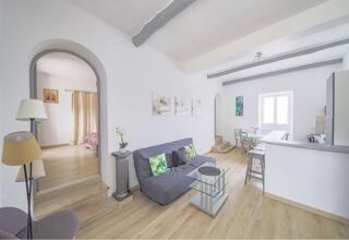  Maison à vendre 15 + pièces 300 m²