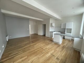  Appartement  louer 4 pices 92 m