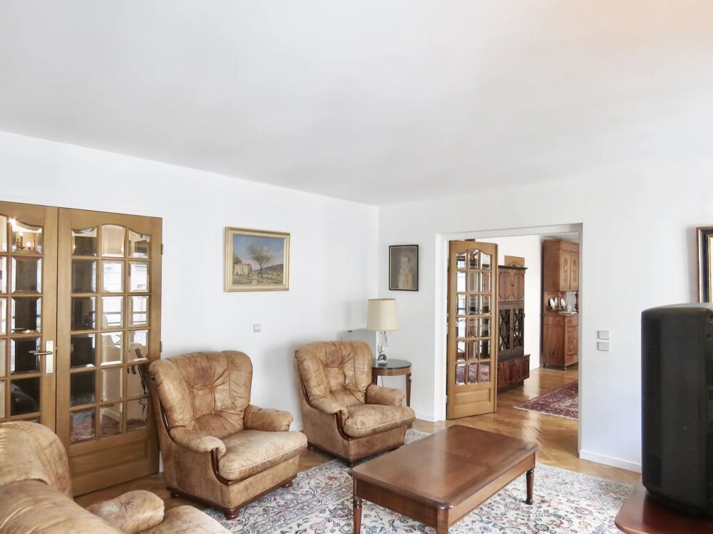Appartement a louer paris-17e-arrondissement - 5 pièce(s) - 125 m2 - Surfyn