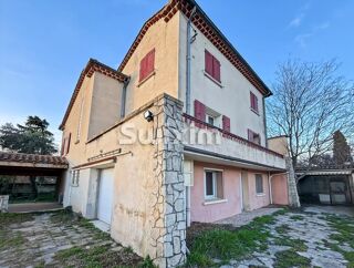  Maison � vendre 8 pi�ces 200 m�