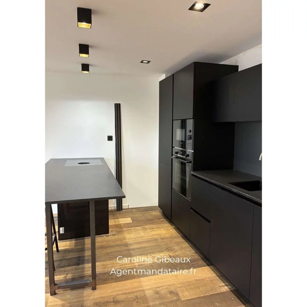 Appartement 2 pièces 54 m² Fréjus Centre