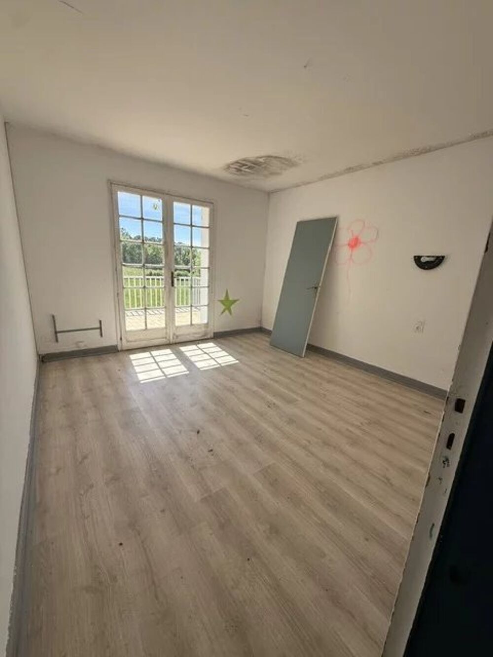 Vente Maison PROPRIÉTÉ À FORT POTENTIEL – PARCELLE DE 4218 m² Targon