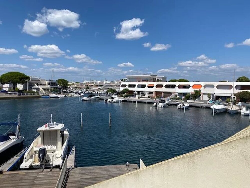 MARINA 4 pièces vue large et dégagée sur le plan d'eau de PORT C