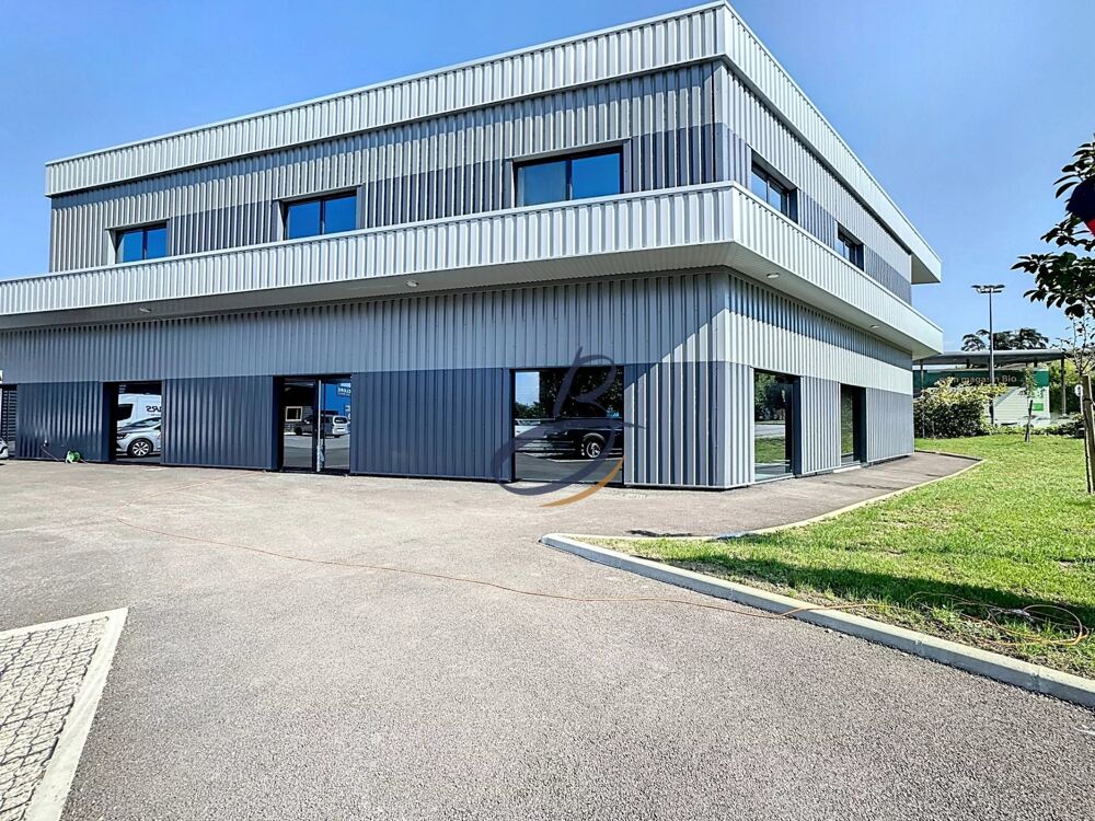   À LOUER – BUREAUX MODERNES DE 130 m² à Bourgoin-Jallieu 