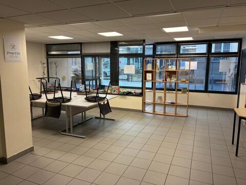   BUREAU SPACIEUX À VENDRE À AMIENS – 417 M², 10 PIÈCES 