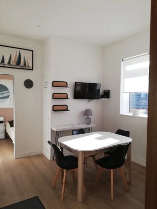  Appartement à louer 2 pièces 38 m²