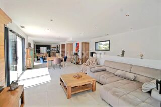  Villa � vendre 6 pi�ces 195 m�