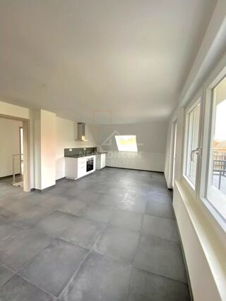 Appartement à louer 3 pièces 60 m²