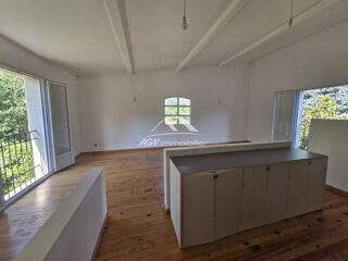  Maison  vendre 10 pices 241 m