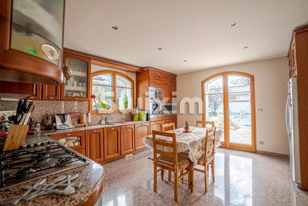 � vendre  Maison Pr�vessin-Mo�ns (01280)