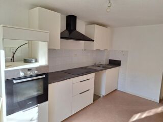  Appartement à louer 3 pièces 66 m²