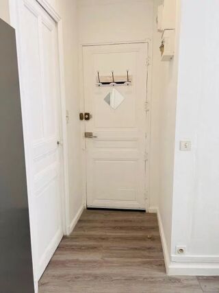  Appartement à louer 2 pièces 35 m²