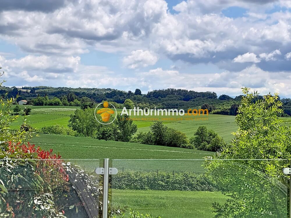 Vente Maison Maison familiale avec piscine à Saint-Savin Bourgoin-jallieu
