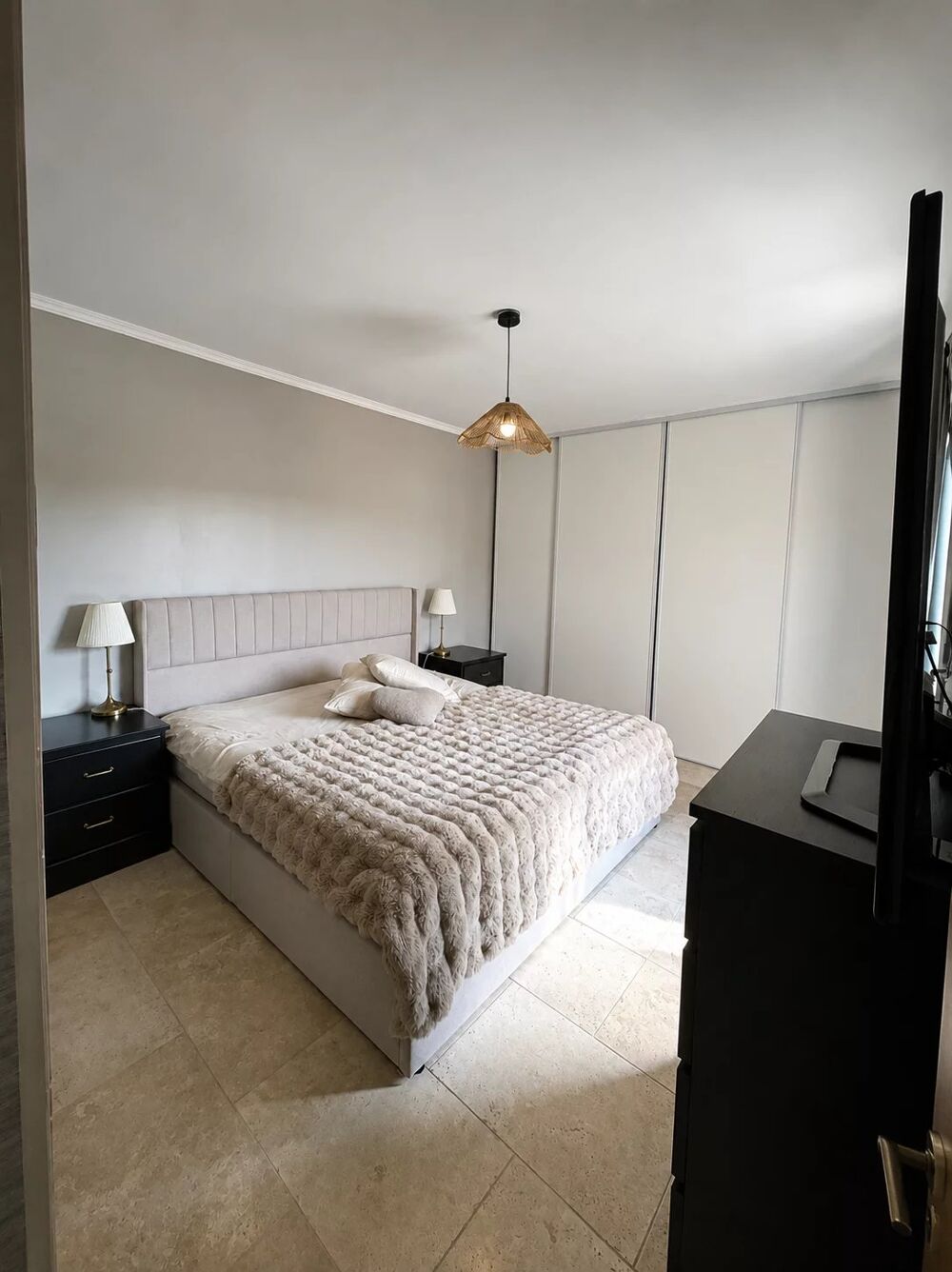 Vente Maison MAISON CONTEMPORAINE 3 CHAMBRES AVEC PISCINE – 120 M² – TERRAIN Saint-gilles