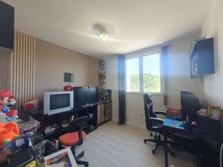  Appartement � vendre 4 pi�ces 90 m�