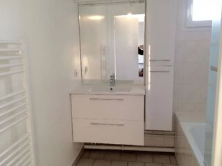  Appartement à louer 3 pièces 67 m²