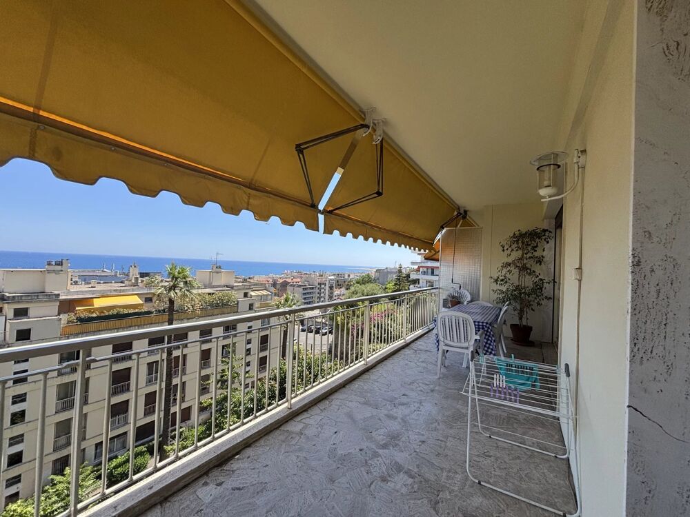 Location Appartement Trois pièces de 100m² avec vue mer panoramique, terrasse de 20m² Nice