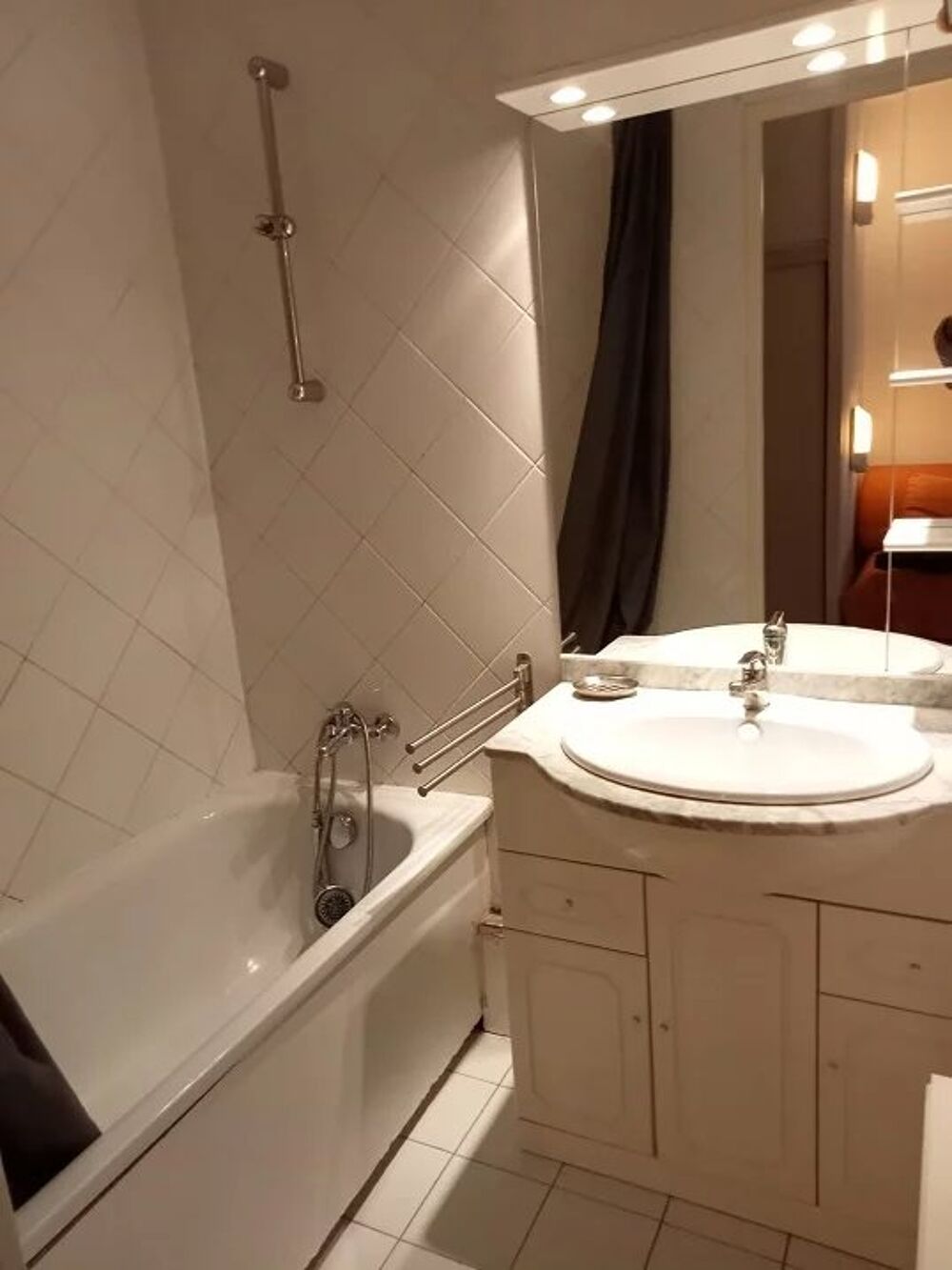 Location Appartement Charmant studio de 21m² Proche Jean Medecin Nice
