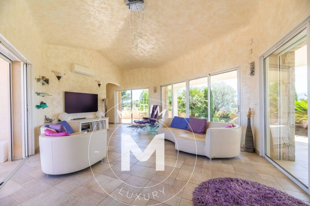 à vendre  Villa Ste Lucie De Porto Vecchio (20144)