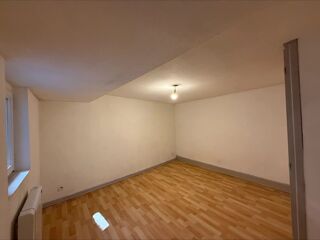  Appartement à louer 3 pièces 71 m²