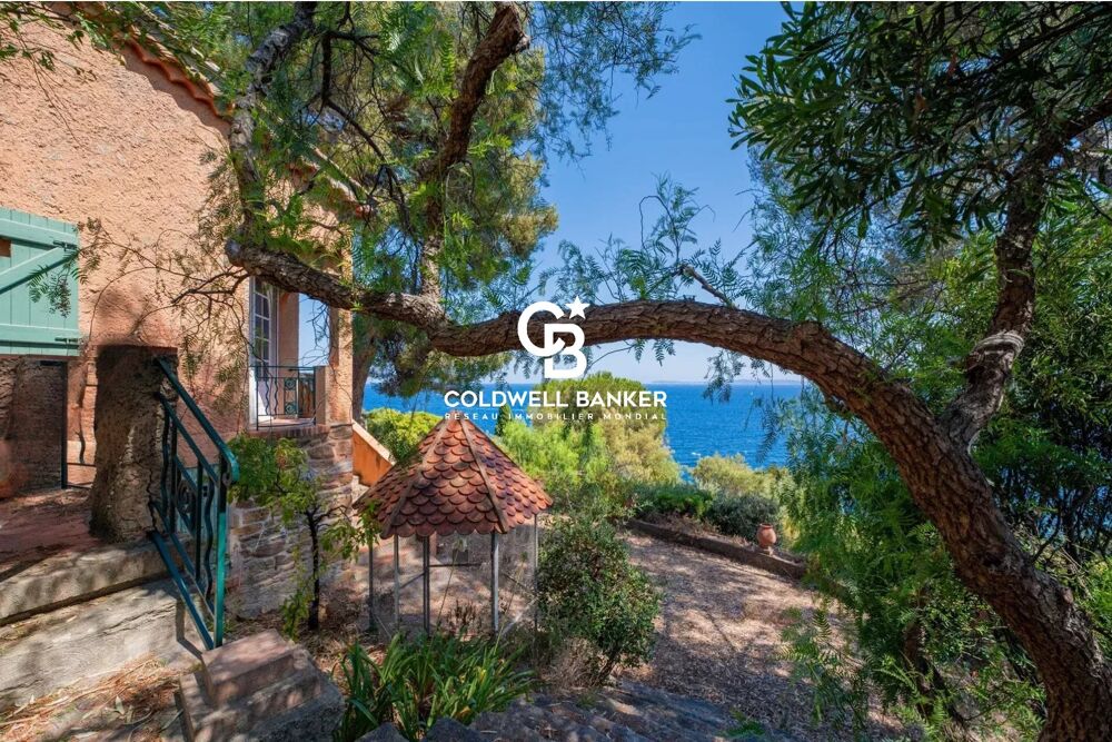 Vente Maison Demeure historique avec vue mer panoramique sur les Îles d'Or Le lavandou