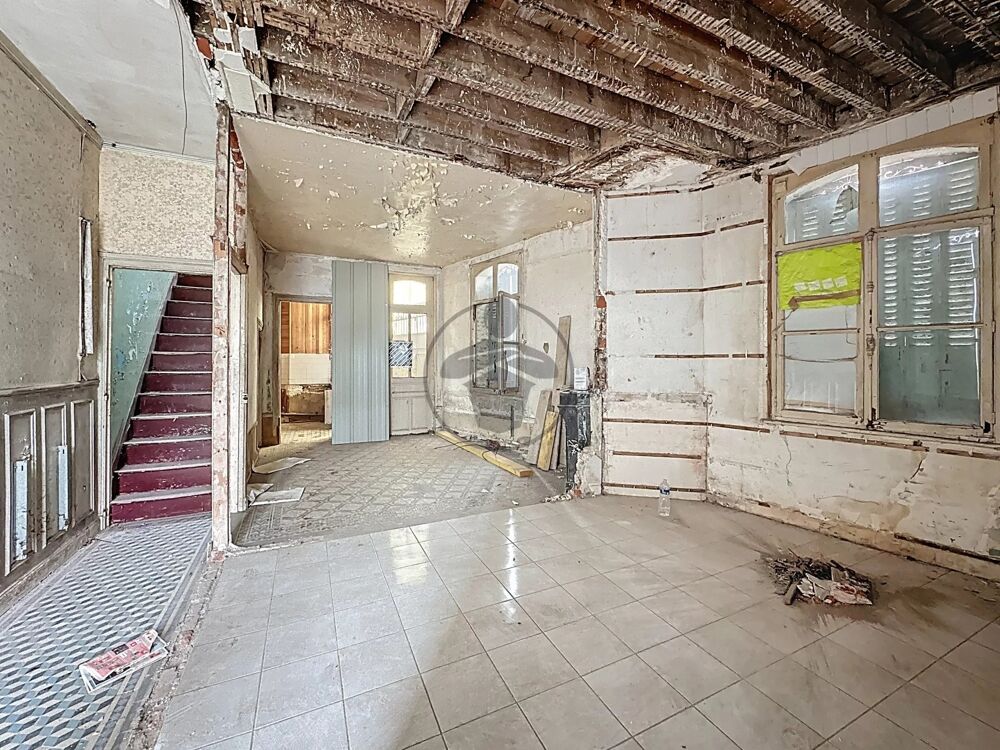 Maison de ville à rénover ou diviser