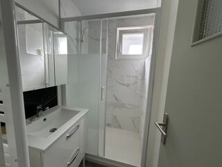  Appartement à louer 2 pièces 43 m²