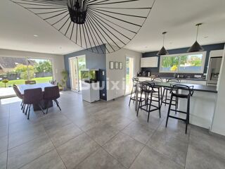  Villa à vendre 11 pièces 195 m²