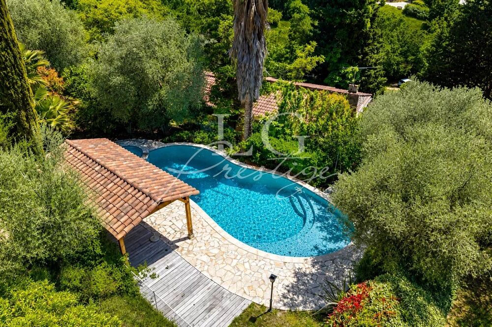 Villa provençale à renover proche du village de Fayence