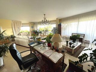  Appartement � vendre 5 pi�ces 165 m� Cannes