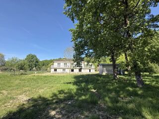  Maison à vendre 4218 m²