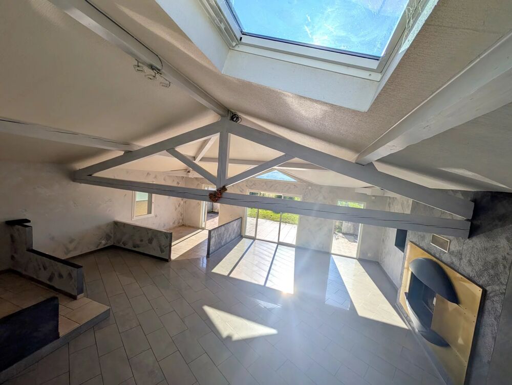 Maison 160 m² Genilac (42) / terrain 934 m²