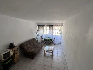 Location Appartement Appartement 1 pièce Alès