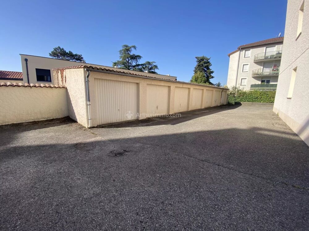 Vente Parking/Garage À VENDRE - BOX - PONT-ÉVÊQUE - Vienne